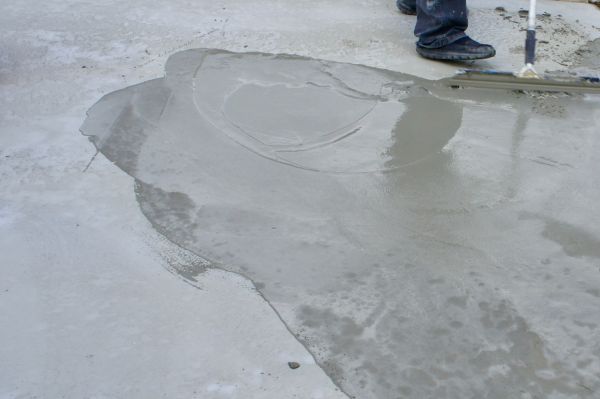 Concrete Overlaying in Simi Valley